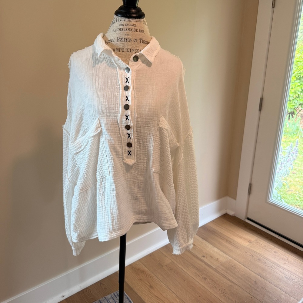 POL Women's White Oversized Gauze Blouse Size L